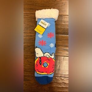 NWT Peanuts Snoopy Sherpa Lined Socks Fuzzy Grip Slippers Adult Unisex Warm